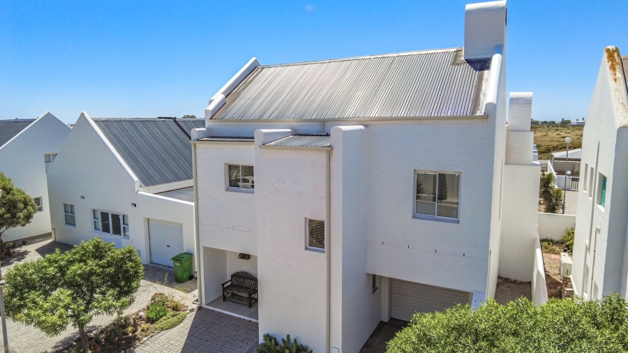 3 Bedroom Property for Sale in Lampiesbaai Western Cape